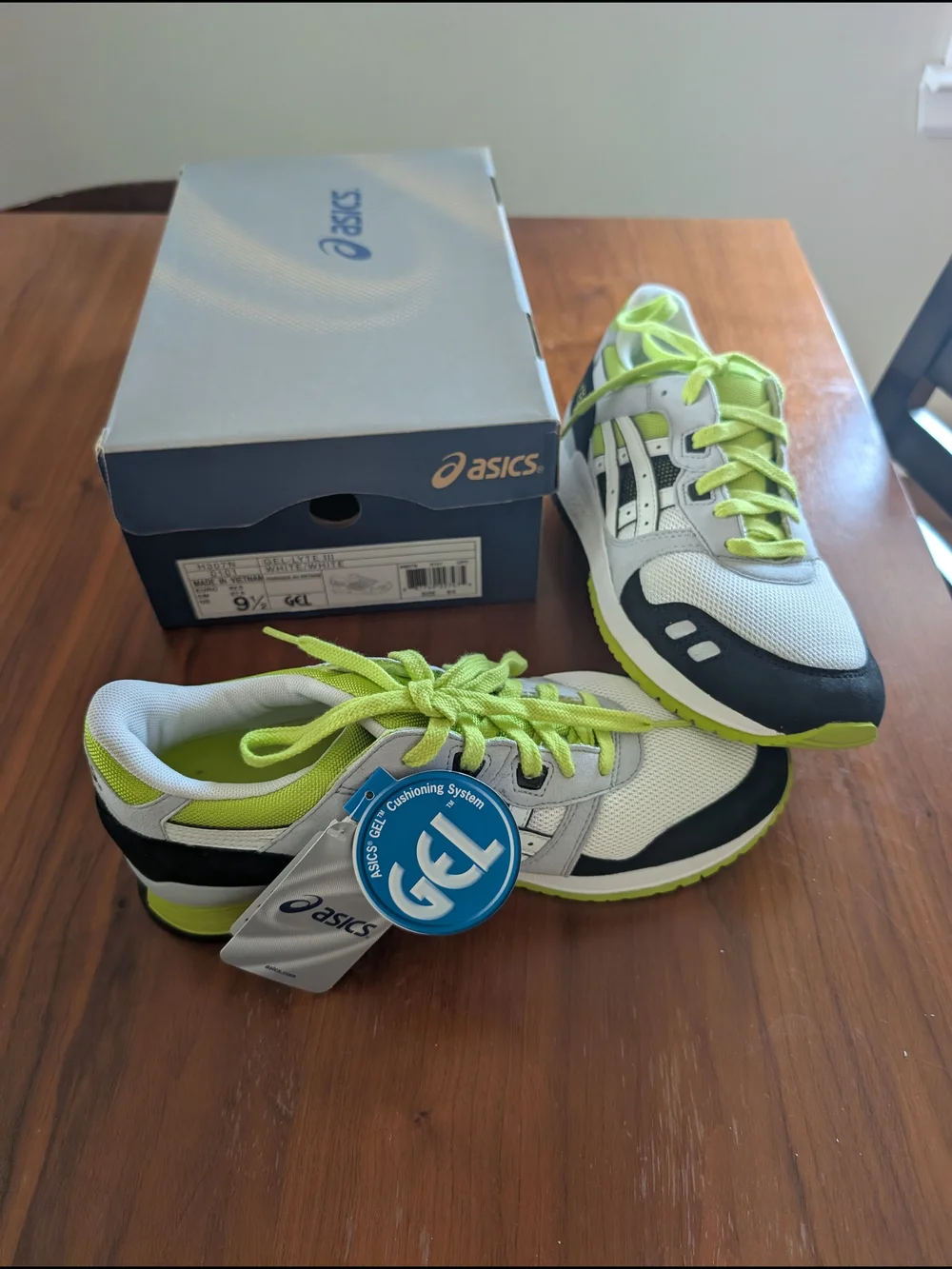 ASICS Gel-Lyte III Neon Lime Sneakers Men’s 9.5 NWT